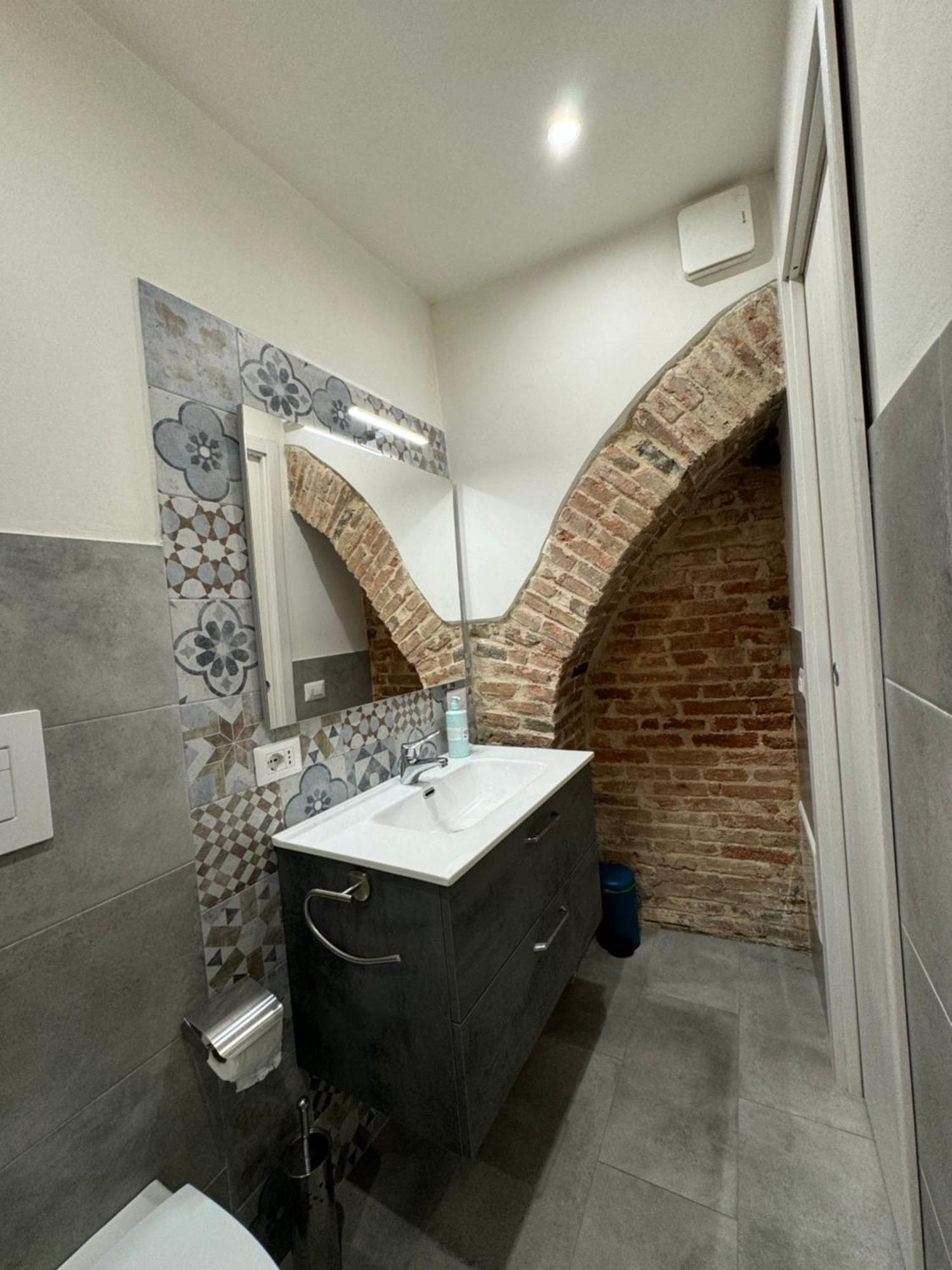 Olinad Rooms Castelbuono  Eksteriør bilde